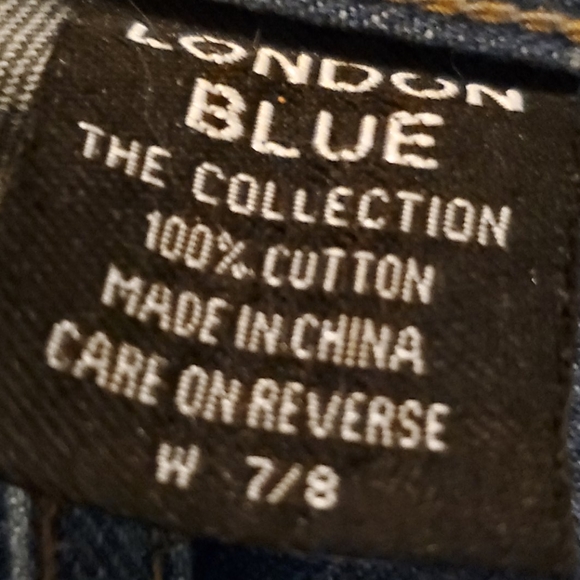 BLUE JEANS.       ❤HOST PICK❤ - Picture 15 of 16